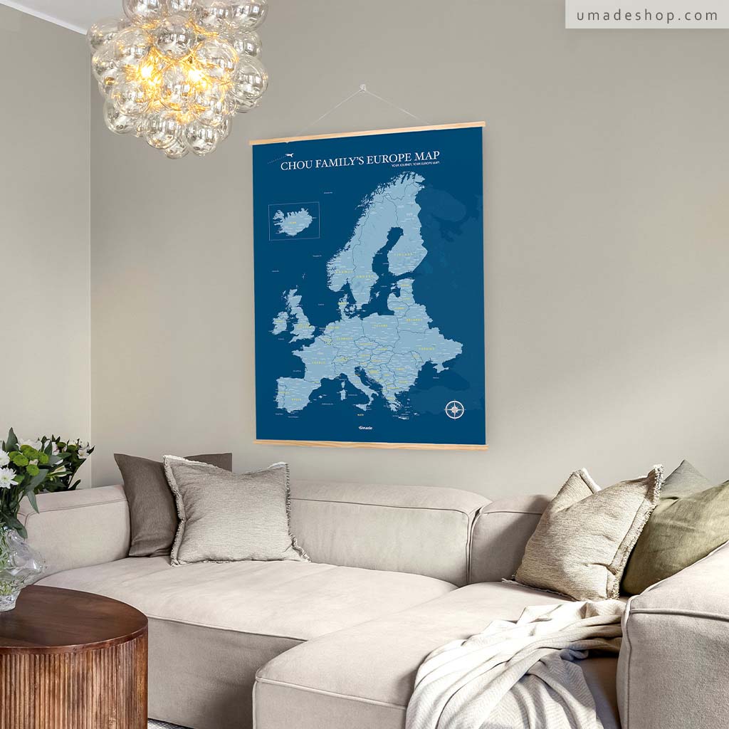 umade-umap-訂製歐洲地圖(實木框海報),普魯士藍款搭配米色沙發與自然光,營造簡約高雅的歐風居家佈置