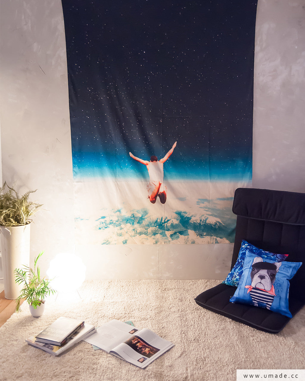 ★壁幔Wall Tapestry★Falling With A Hidden Smile-Frank Moth