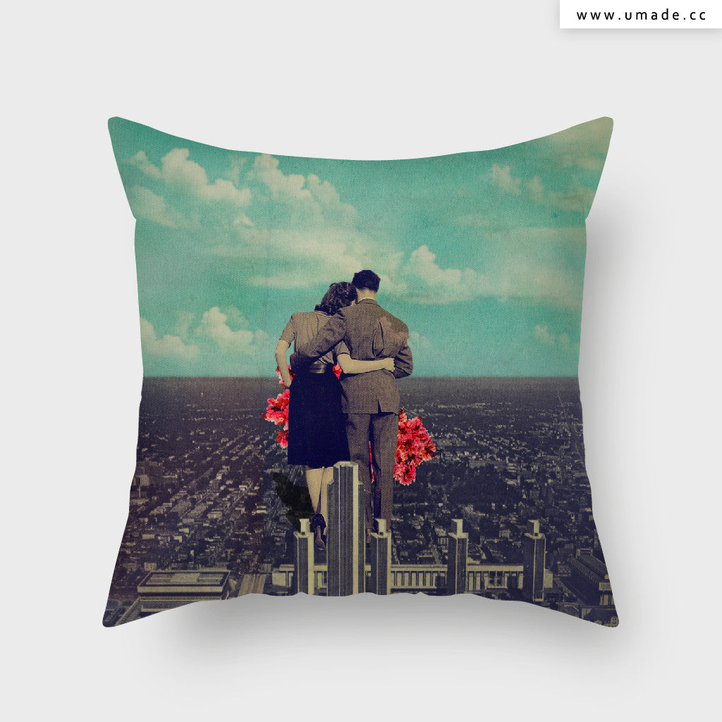 UMade Artist Throw Pillow-藝術家創作抱枕-Together- Frank Moth