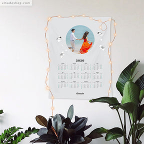 【2026訂製年曆壁幔】星球照片款 (全家福/情侶/小孩照/企業Logo-5色)