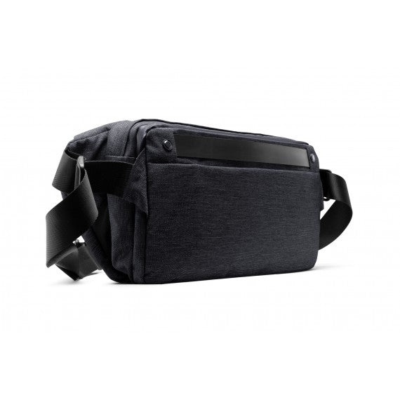 【NIID】Radiant R0 Plus 行動機能單肩包 - 背部隱藏 磁吸口袋