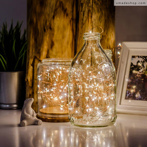 將絲線燈放入玻璃瓶，簡單浪漫的星空瓶