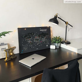 umade-umap-訂製世界地圖(IKEA磁吸系列)-夜幕黑色-書桌前小海報，牆面不單調